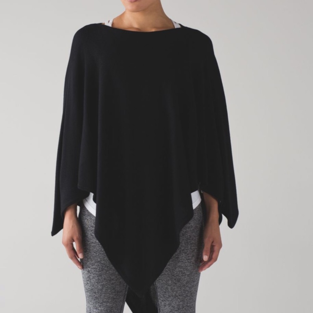 🆕 Mantra Poncho Lululemon